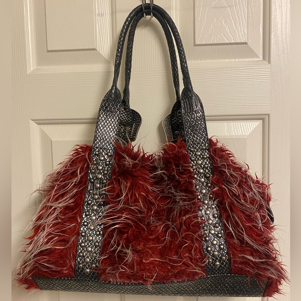 Red and Black Textured Shoulder Bag